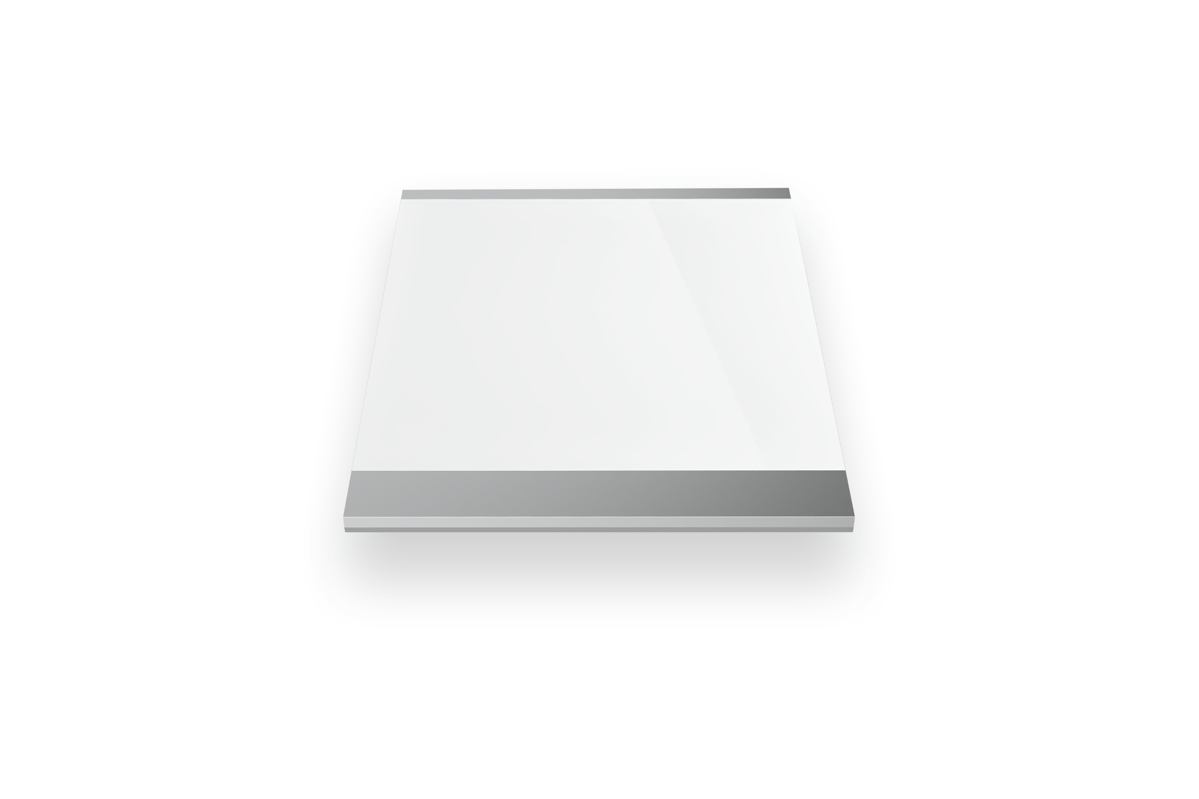 Weiße Glasablage mit silberner Leiste